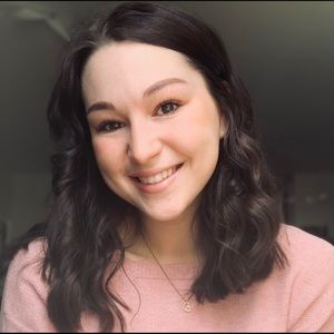 Meet your Posher, Adriannah